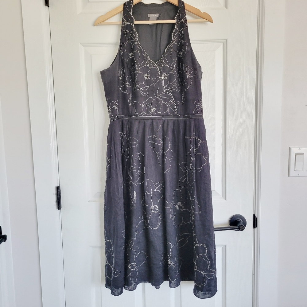 Ann Taylor Black Linen Embroidered Floralโ Dress